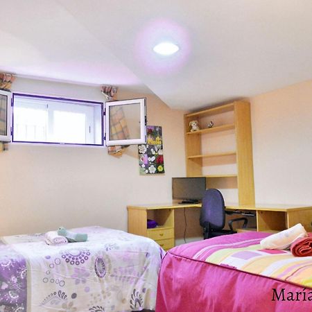Comfortable Apartment In Caceres 55 M² Welcoming Terrace Bagian luar foto