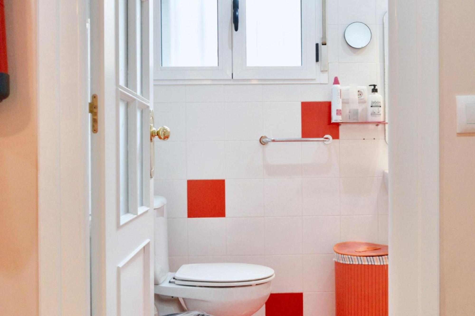 Comfortable Apartment In Caceres 55 M² Welcoming Terrace Bagian luar foto